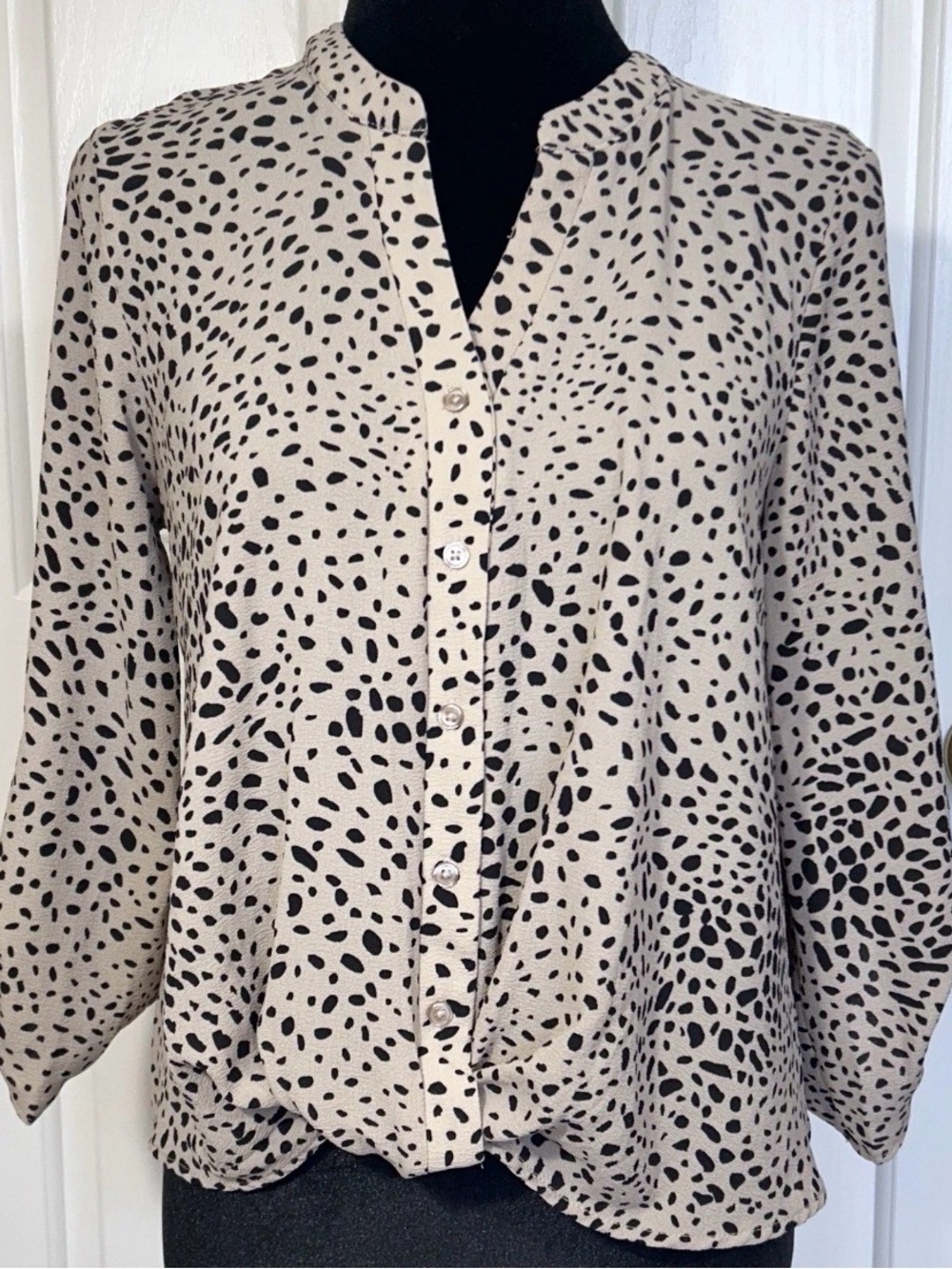 Hippie Rose Animal Print Blouse Womens M Beige Black Dalmatian Roll Tab Sleeve